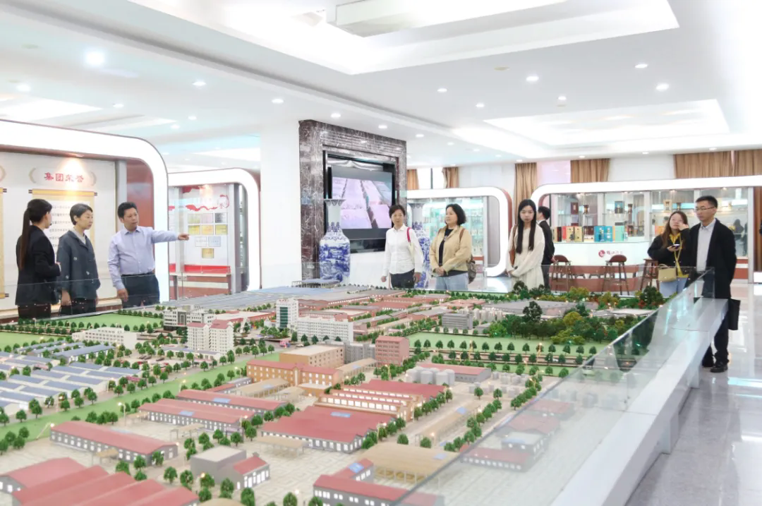 640 (1).webp.png 640 (1).webp.png